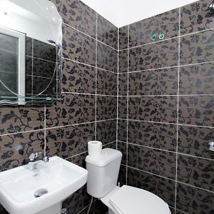 Studio con letto king size